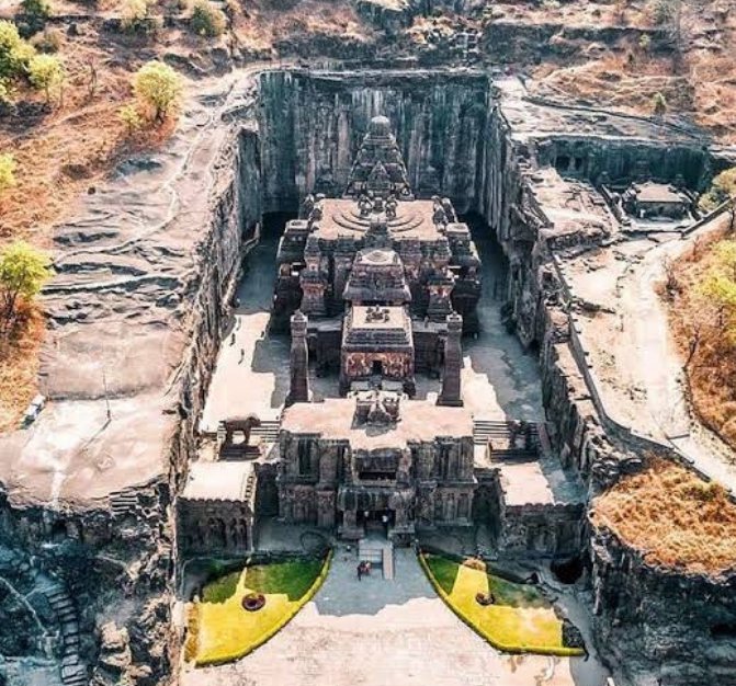 एलोरा के कैलाश मंदिर से जुड़े 18 अद्भुत तथ्य